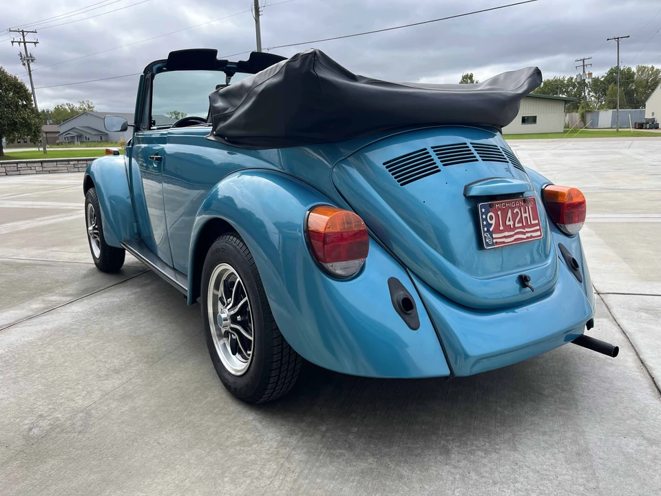 1976 Volkswagen Super Beetle - Image 2 of 31