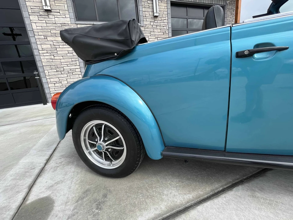 1976 Volkswagen Super Beetle - Image 28 of 31