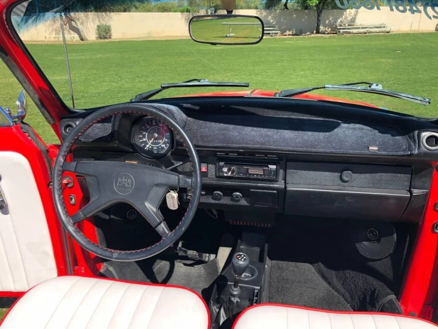 1976 Volkswagen Super Beetle - Image 5 of 12