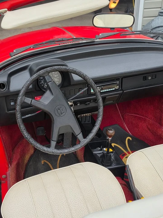 1976 Volkswagen Super Beetle - Image 5 of 18