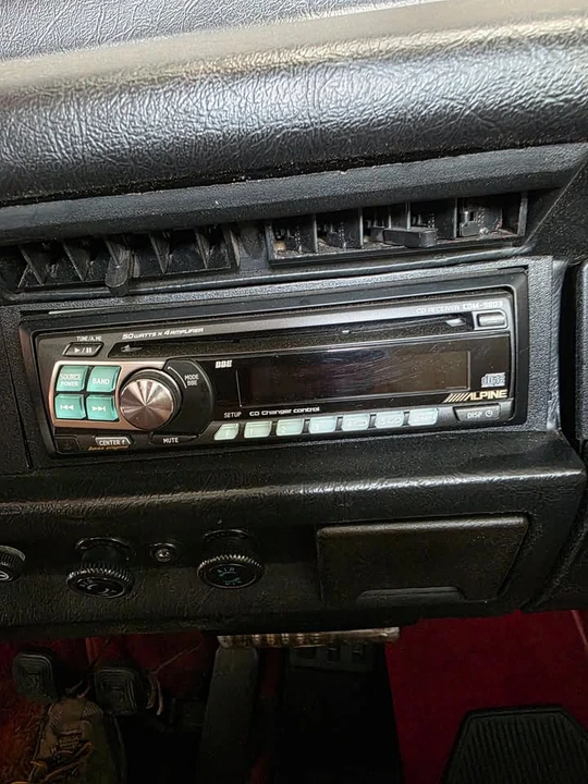 1976 Volkswagen Super Beetle - Image 18 of 18