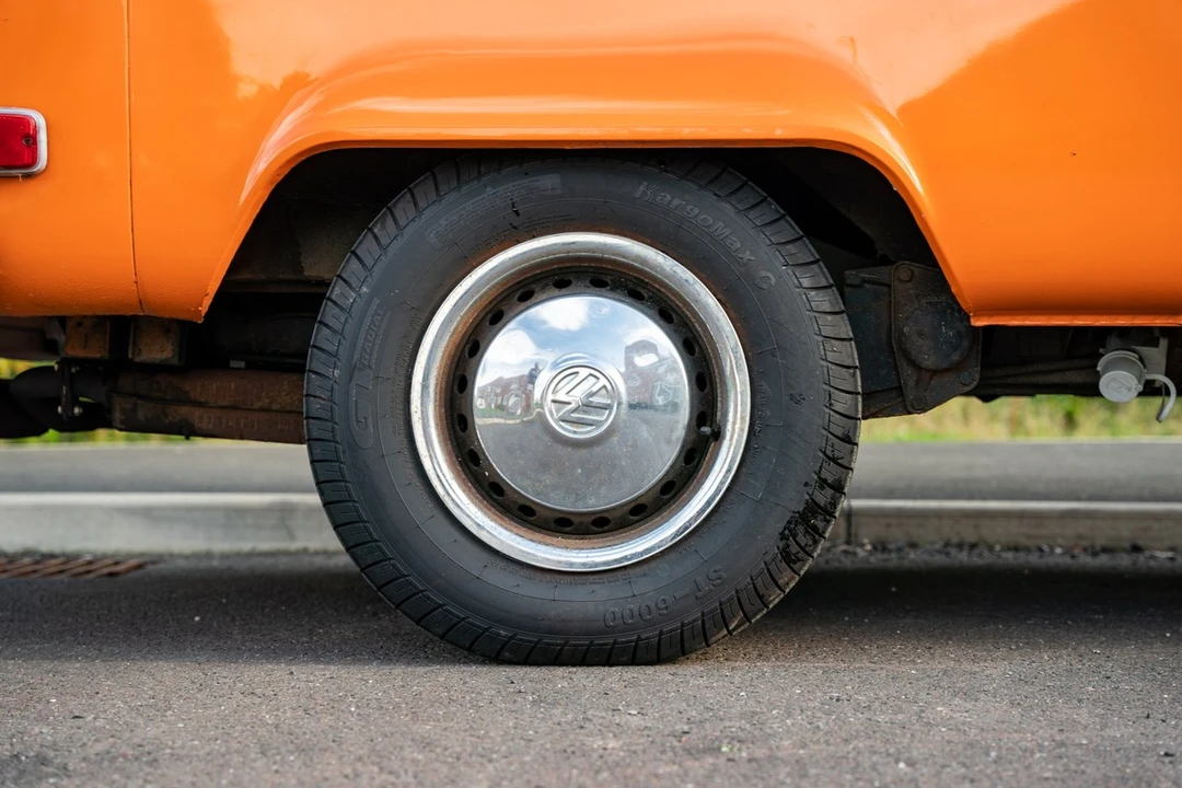 1976 Volkswagen Bay-Window Camper - Image 14 of 30