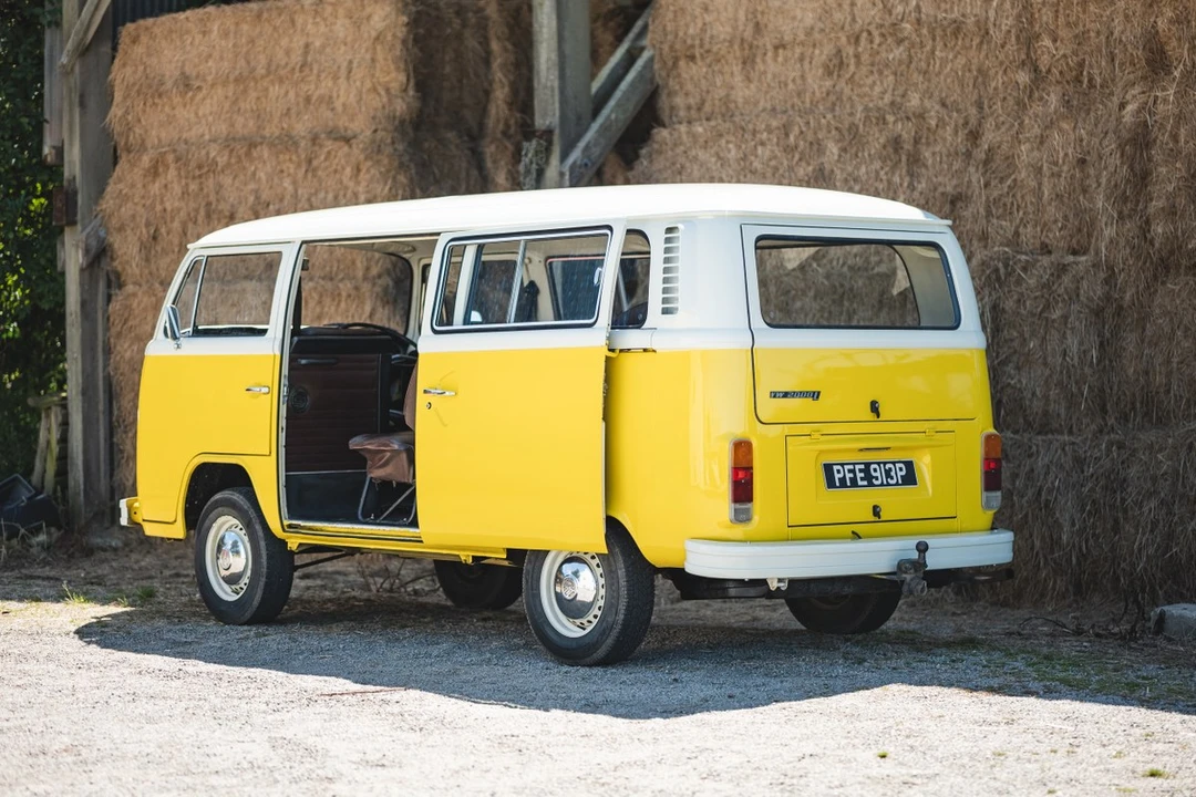 1976 Volkswagen Bay-Window Bus - Image 16 of 30