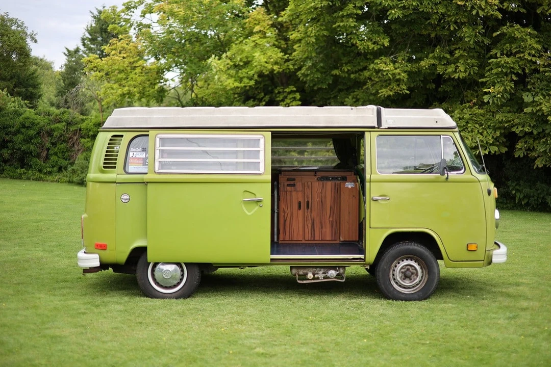 1976 Volkswagen Bay-Window Camper - Image 4 of 30