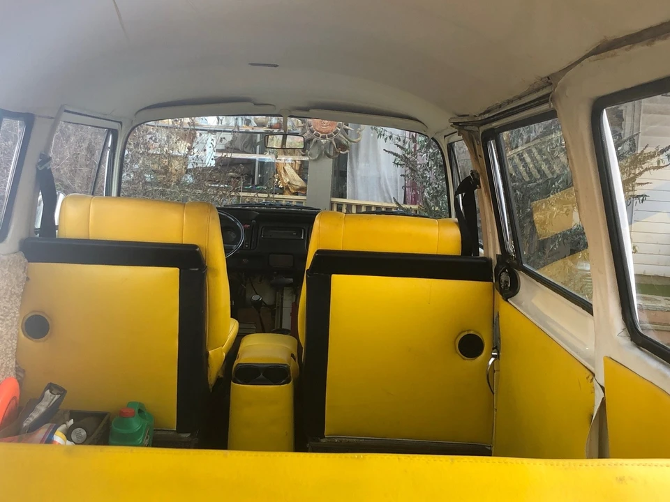 1976 Volkswagen Bay-Window Pickup - Image 6 of 7
