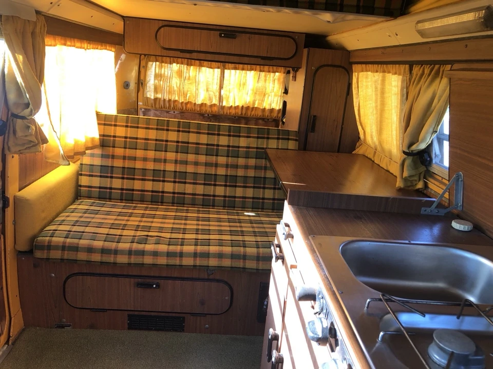 1976 Volkswagen Bay-Window Camper - Image 11 of 21