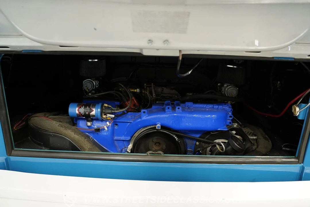 1976 Volkswagen Type 2 - Image 5 of 12