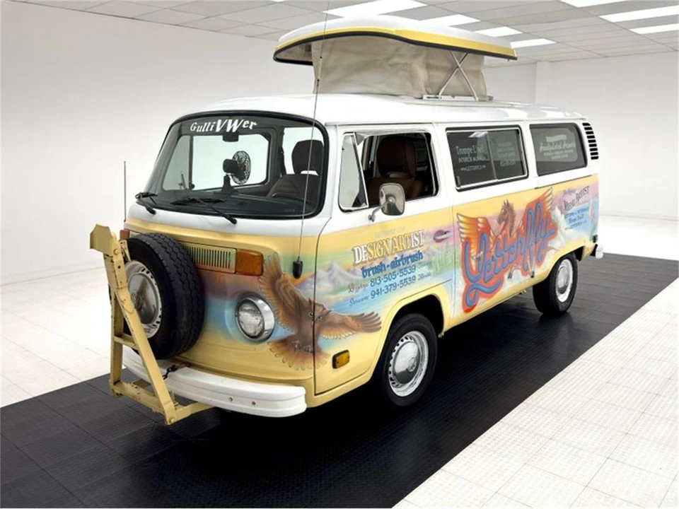 1976 Volkswagen Bay-Window Bus - Image 2 of 31