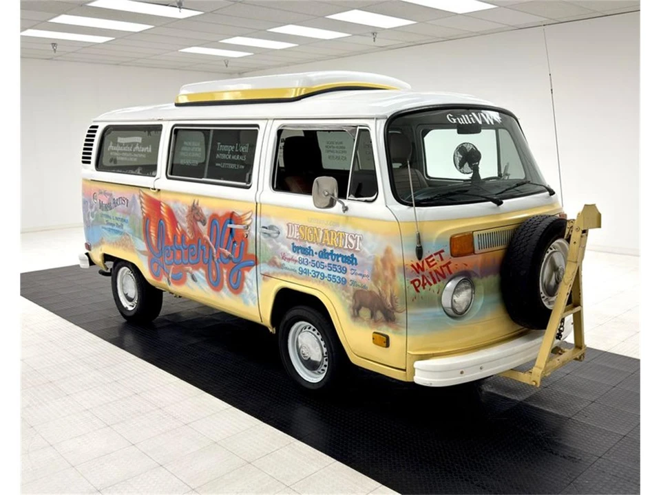 1976 Volkswagen Bay-Window Bus - Image 8 of 31