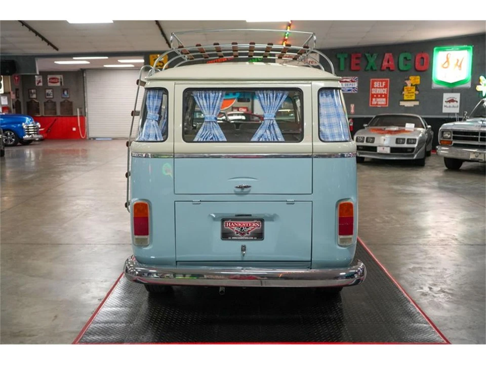 1976 Volkswagen Bay-Window Bus - Image 5 of 31