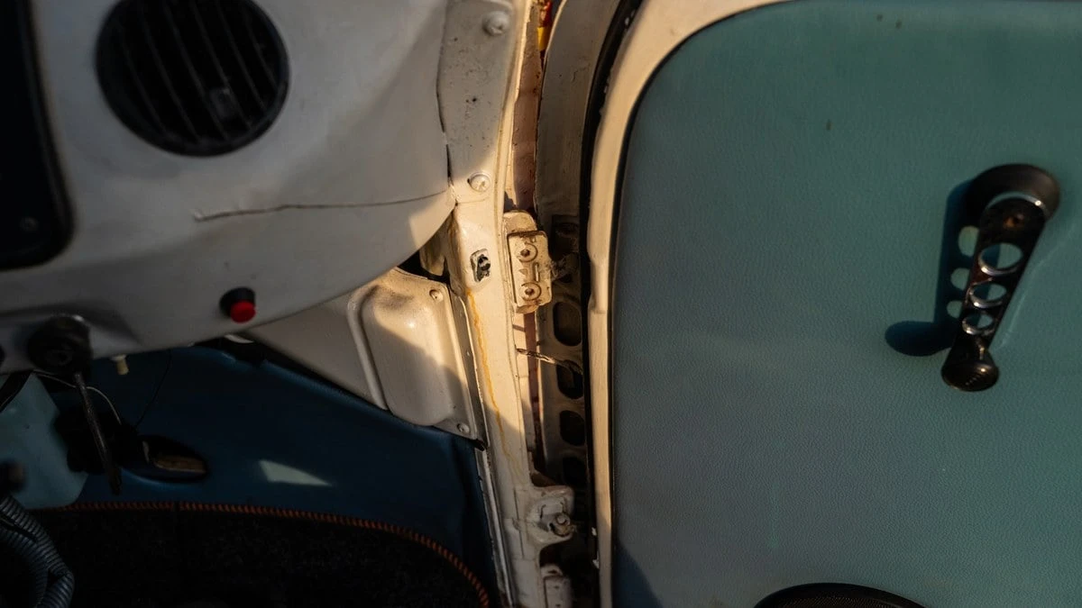 1976 Volkswagen Bay-Window Camper - Image 25 of 30