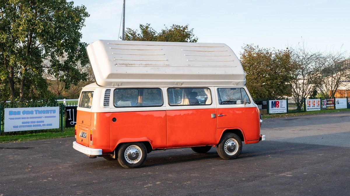 1976 Volkswagen Bay-Window Camper - Image 11 of 30