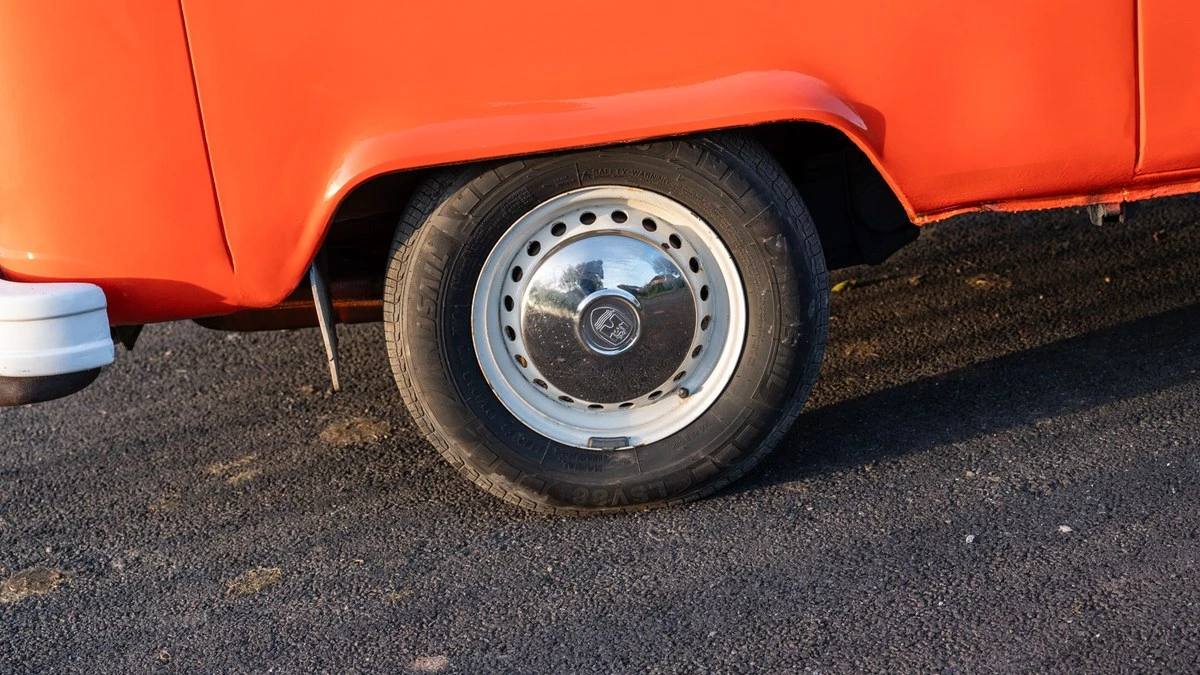 1976 Volkswagen Bay-Window Camper - Image 14 of 30