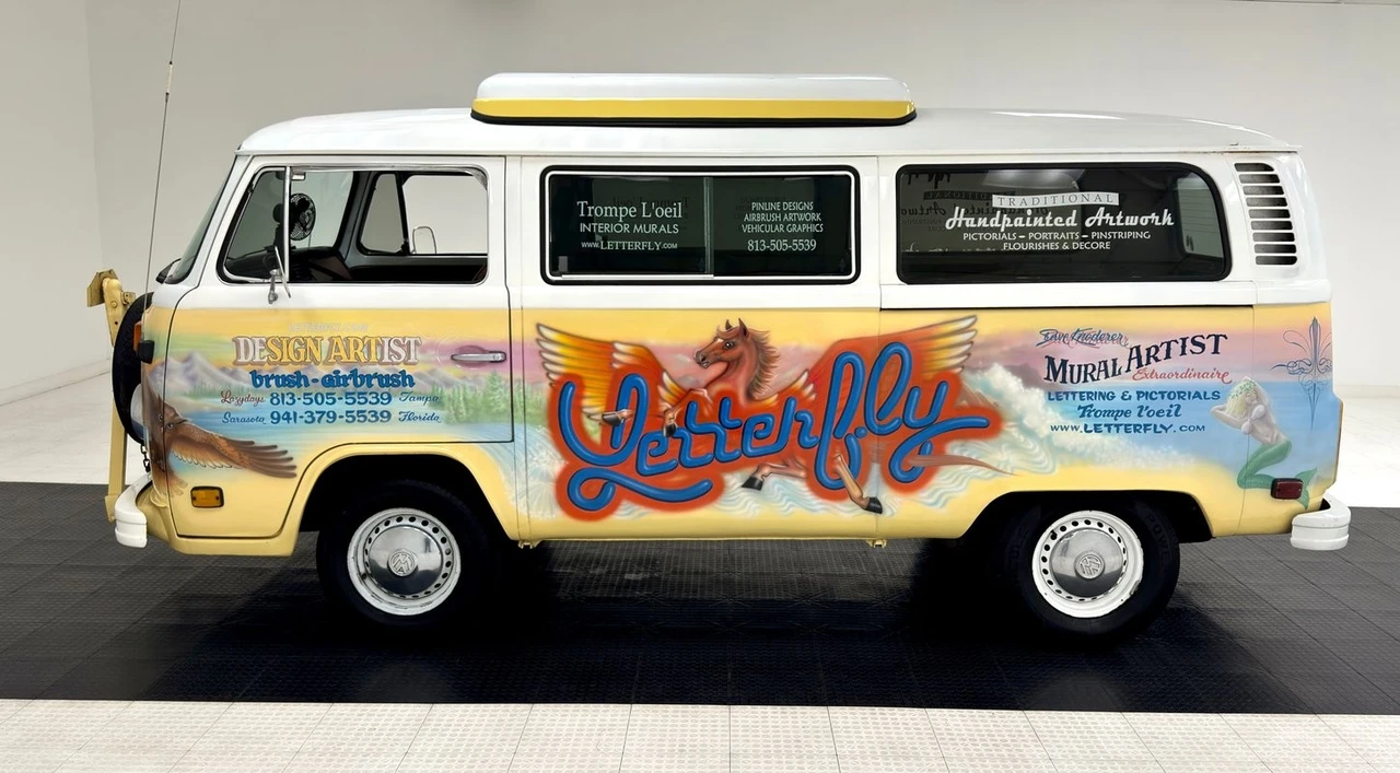 1976 Volkswagen Bay-Window Bus - Image 3 of 21