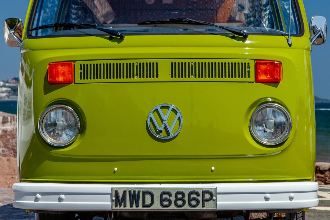 1976 Volkswagen Bay-Window Camper - Image 8 of 31
