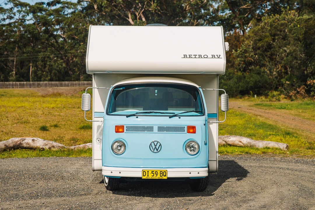 1976 Volkswagen Bay-Window Camper - Image 11 of 31