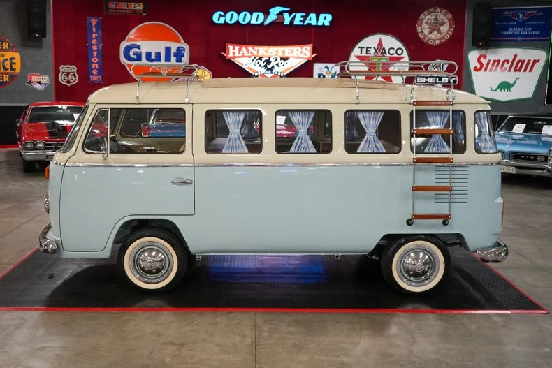 1976 Volkswagen Bay-Window Camper - Image 11 of 31