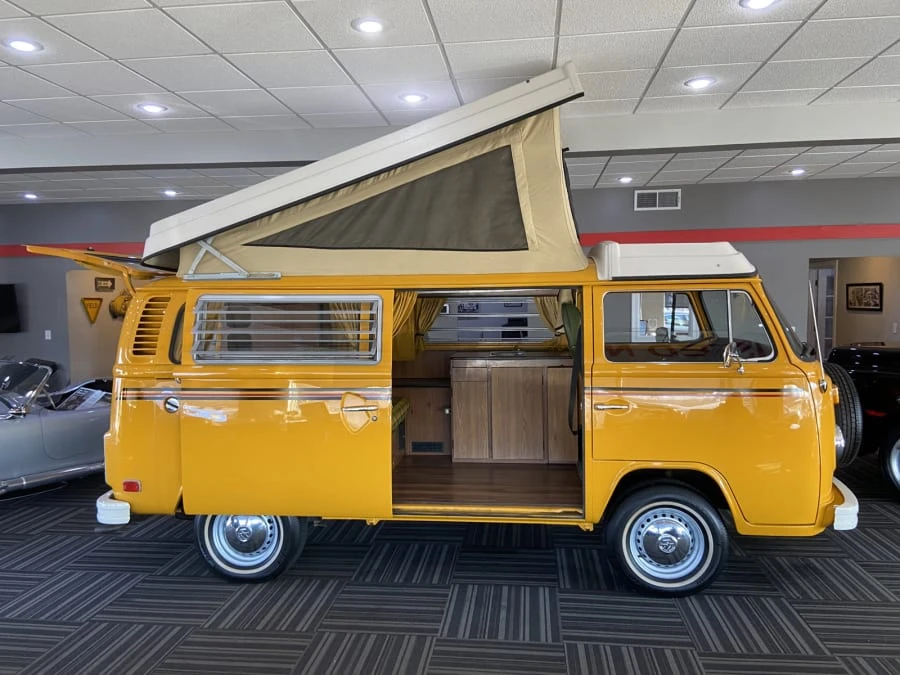 1976 Volkswagen Bay-Window Camper - Image 2 of 31
