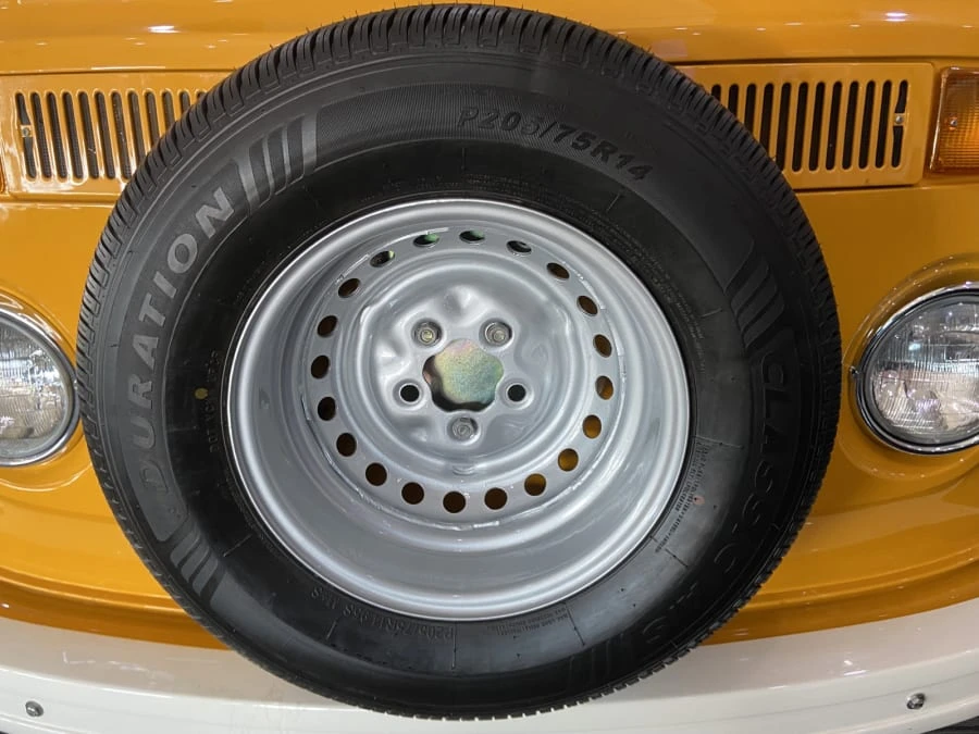 1976 Volkswagen Bay-Window Camper - Image 6 of 31