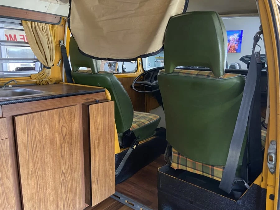 1976 Volkswagen Bay-Window Camper - Image 26 of 31
