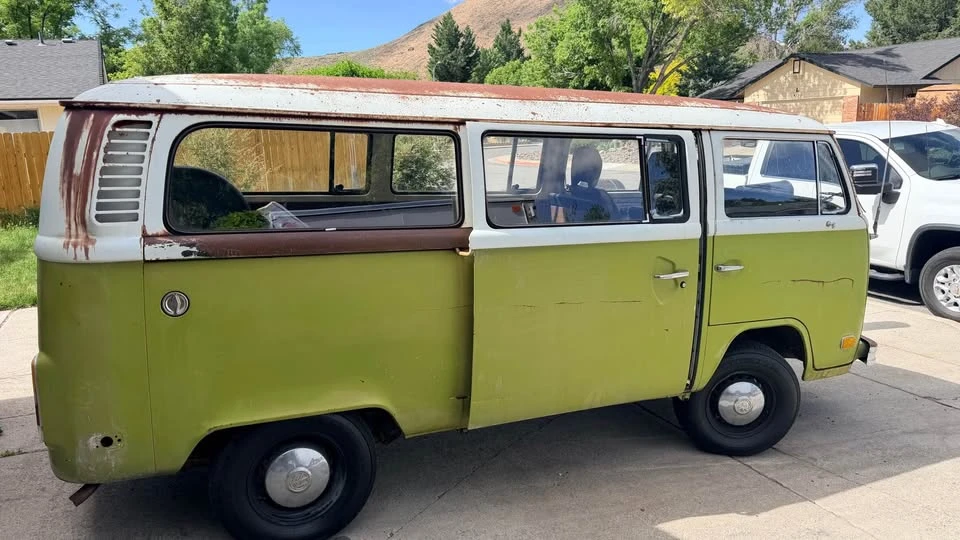 1976 Volkswagen Bay-Window Bus - Image 3 of 5