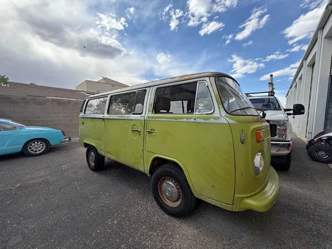 1976 Volkswagen Bus