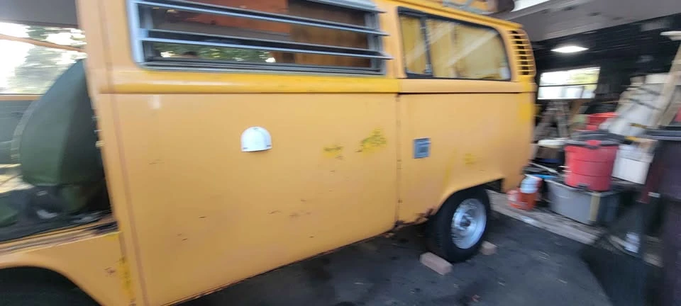 1976 Volkswagen Bay-Window Camper - Image 3 of 14
