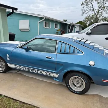 1976 Ford Mustang
