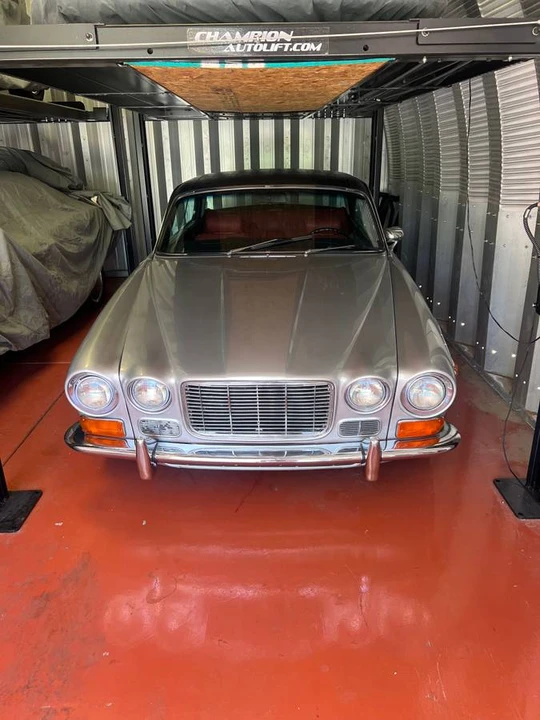 1976 Jaguar XJ Coupe - Image 11 of 11