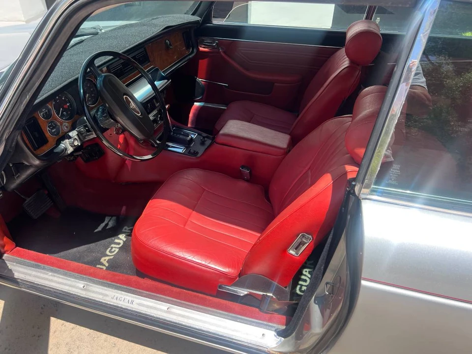 1976 Jaguar XJ Coupe - Image 4 of 9