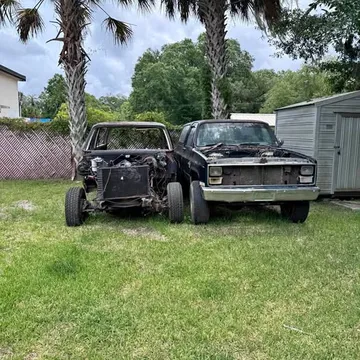 1977 & 1986 Chevrolet K5 Blazer