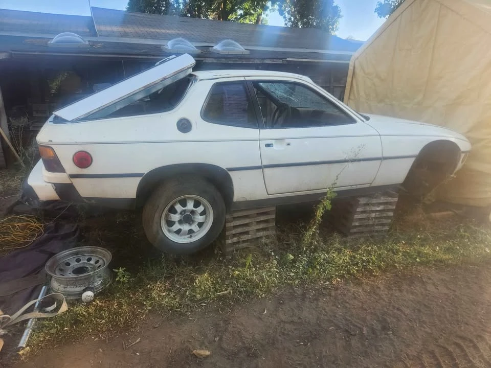 1977 Porsche 924 - Image 4 of 6