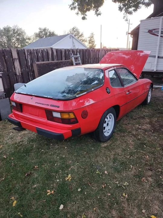 1977 Porsche 924 - Image 2 of 6