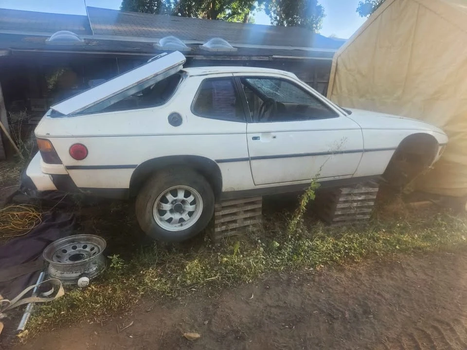 1977 Porsche 924 - Image 4 of 6