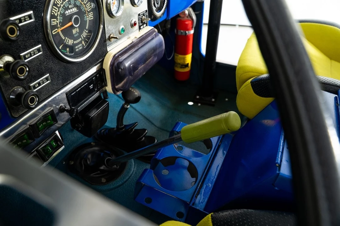 1977 AMC - Image 23 of 31
