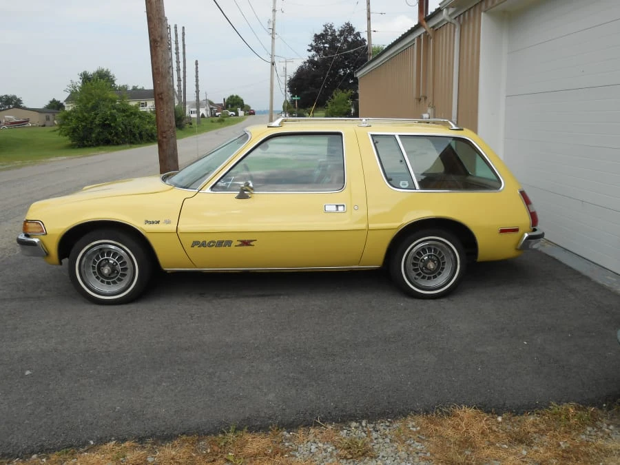 1977 AMC Pacer - Image 2 of 11