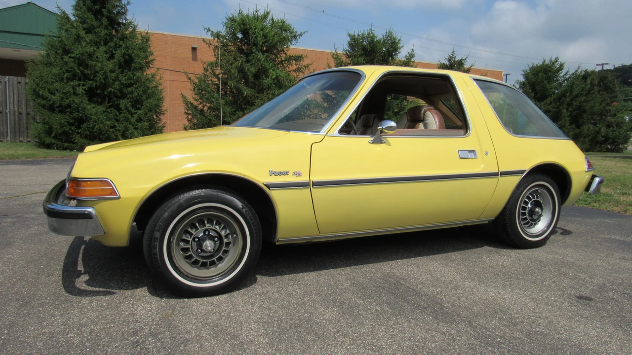 1977 AMC Pacer - Image 3 of 31