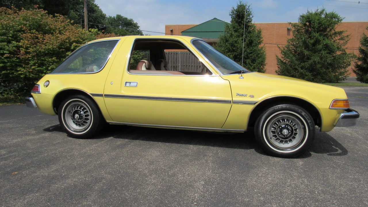 1977 AMC Pacer - Image 16 of 31