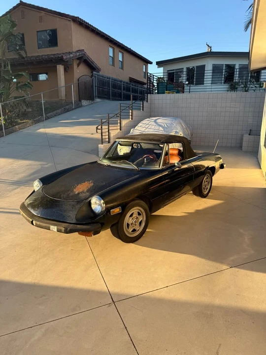 1977 Alfa Romeo - Image 10 of 10