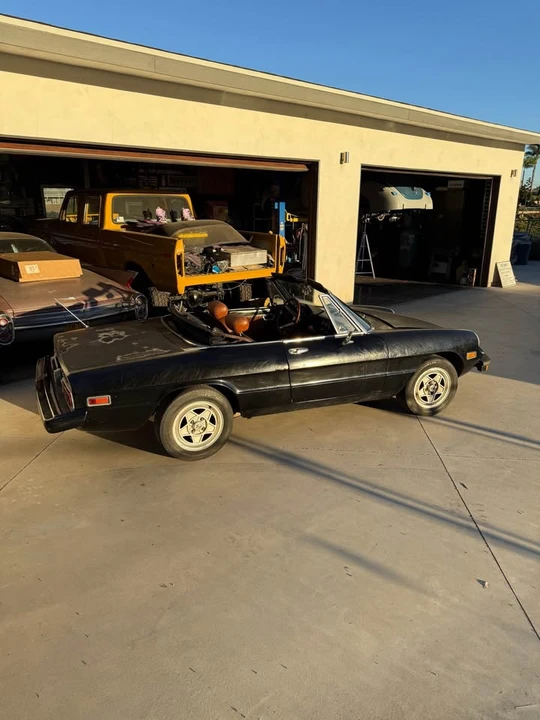 1977 Alfa Romeo - Image 3 of 10