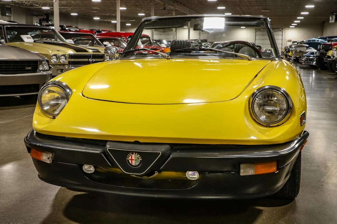 1977 Alfa Romeo Series 2 - Image 2 of 31