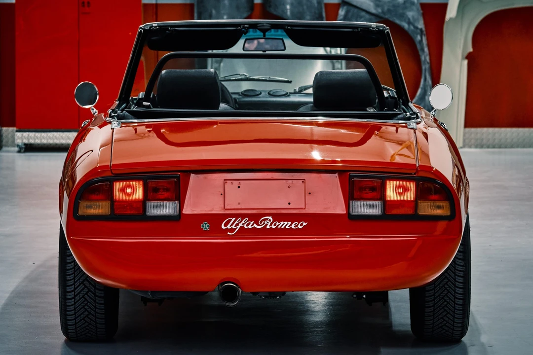 1977 Alfa Romeo Series 2 - Image 17 of 31