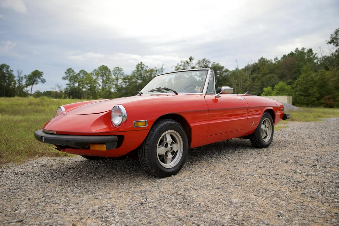 1977 Alfa Romeo Series 2 - Image 2 of 31