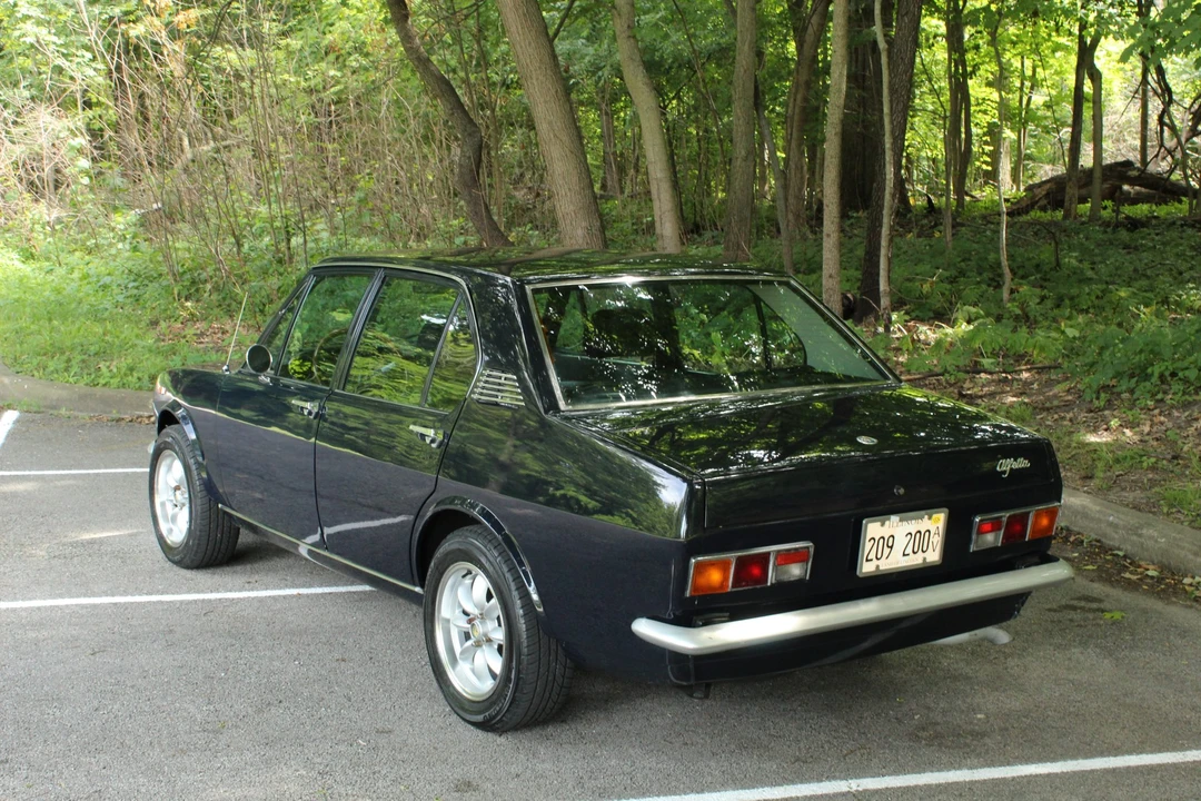 1977 Alfa Romeo Alfetta - Image 10 of 31