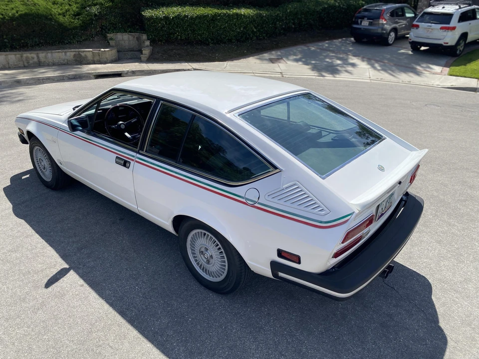1977 Alfa Romeo Alfetta GT - Image 9 of 31