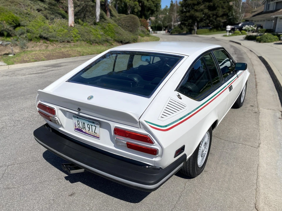 1977 Alfa Romeo Alfetta GT - Image 15 of 31