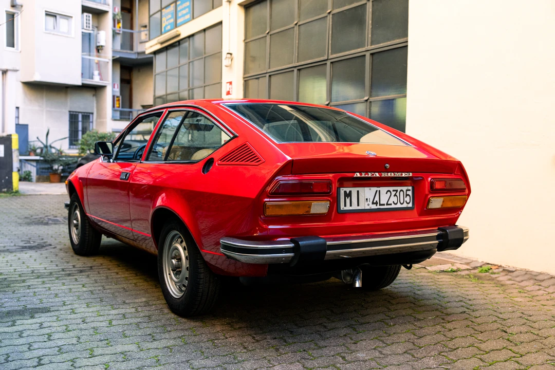 1977 Alfa Romeo Alfetta GT - Image 6 of 31