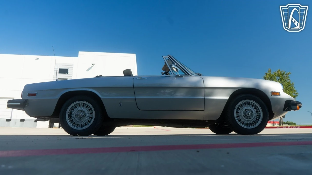 1977 Alfa Romeo Series 2 - Image 21 of 21