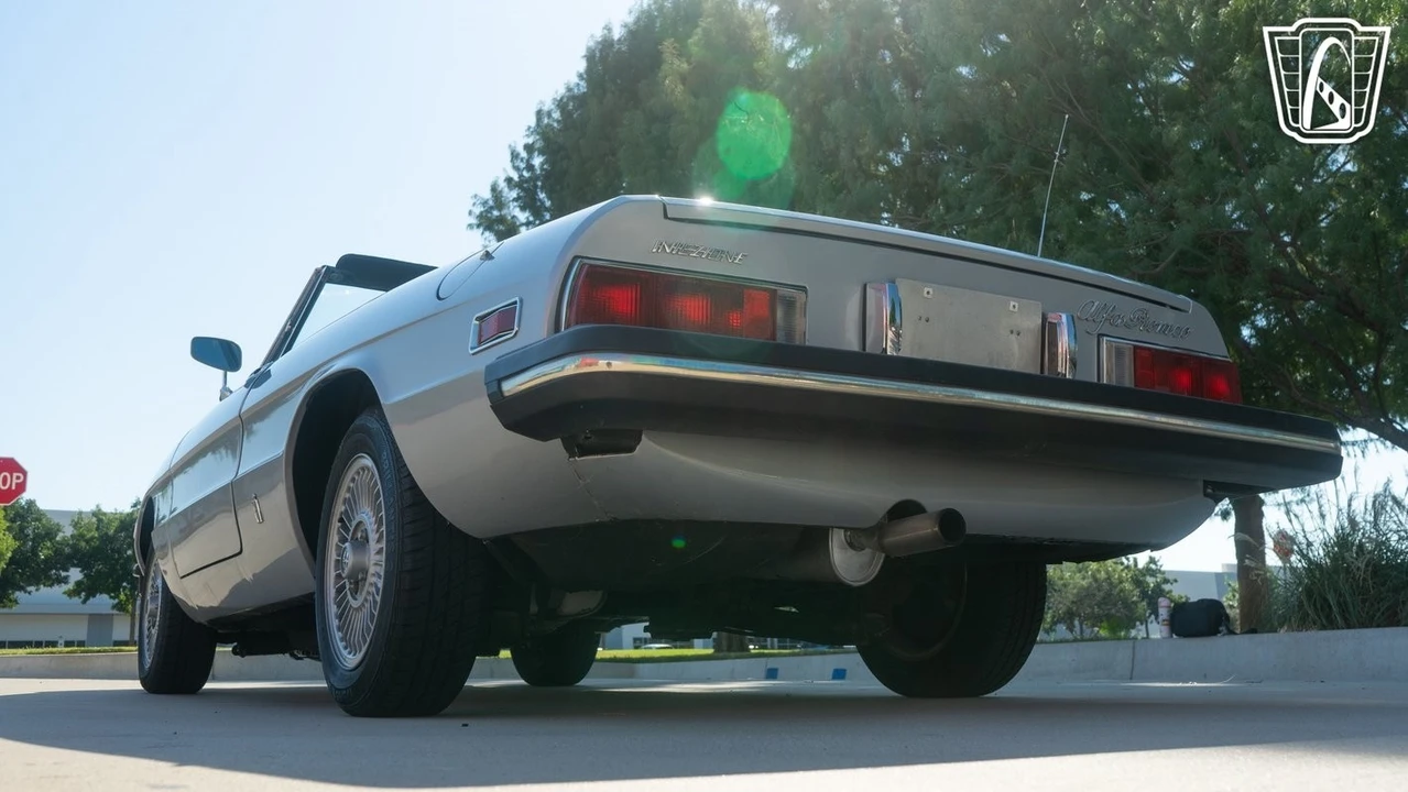 1977 Alfa Romeo Series 2 - Image 12 of 21