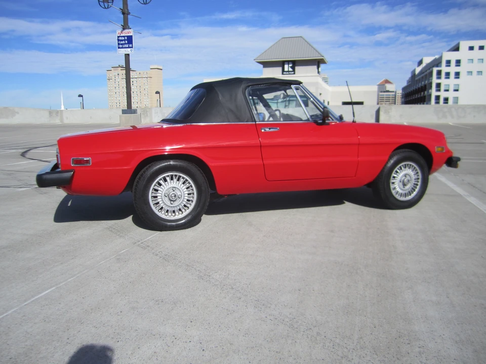 1977 Alfa Romeo Series 2 - Image 12 of 31